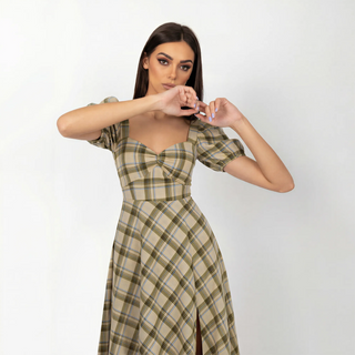 Nicky Yellow Plaid Model